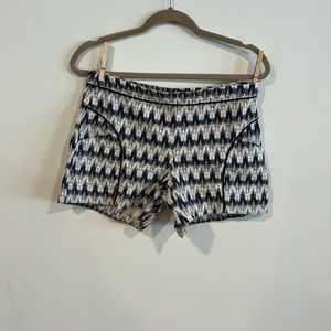 Cartonnier shorts from Anthropologie white, blue and black print linen size 4